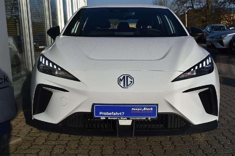 Gebraucht MG MG4 EV 125 kW (170 PS) 2023 Dover white Kleinwagen