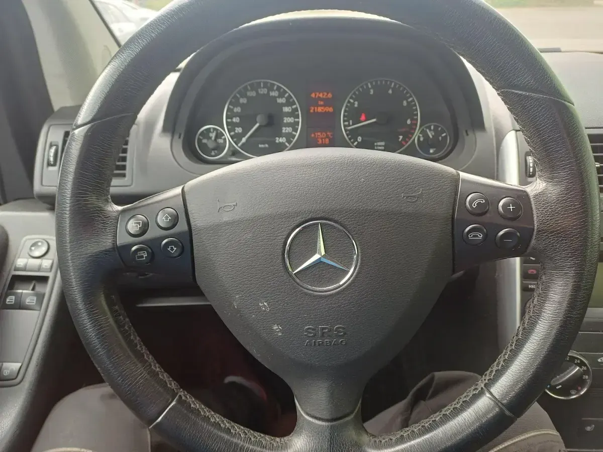 Gebraucht Mercedes A170 Avantgarde 116 PS (85 kW) 2008 Silber Kleinwagen