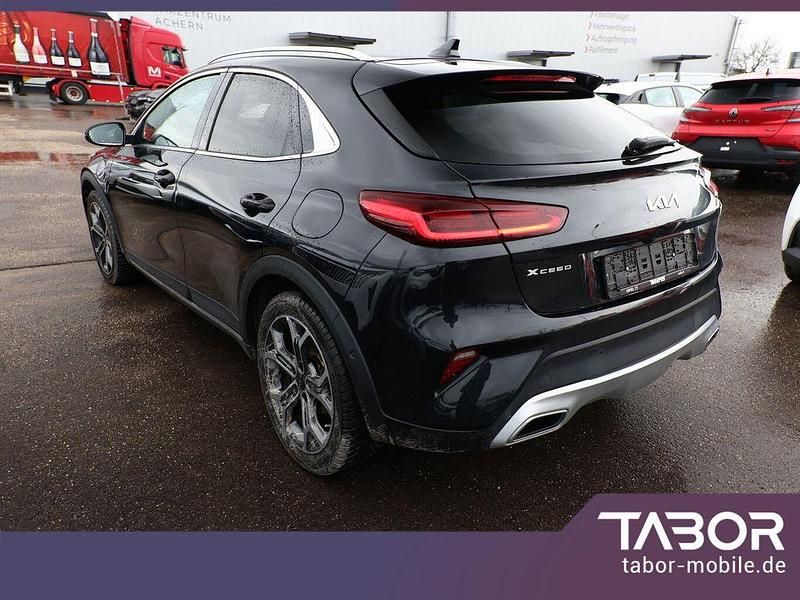 Gebraucht Kia XCeed 141 PS (103 kW) 2022 Schwarz SUV
