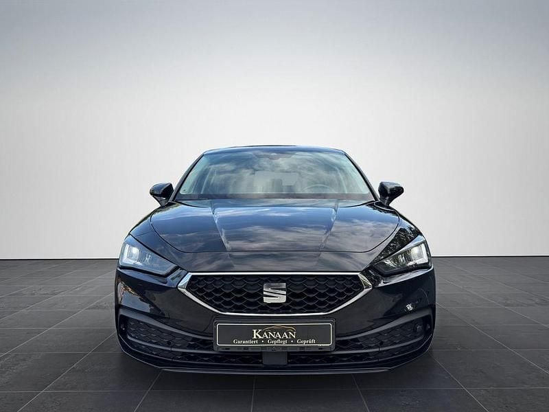 Schwarz Gebraucht 2021 Seat Leon Style Limousine | 18.999 € (Fairer Preis) - Bild 1/4