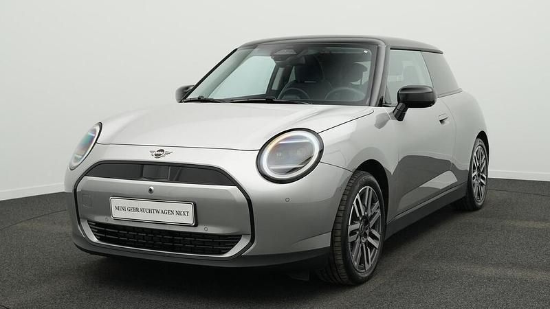 Gebraucht Mini Cooper Classic 135 kW (184 PS) 2024 Grau Kleinwagen