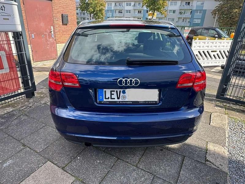 Gebraucht Audi A3 Ambition 140 PS (102 kW) 2012 Blau Kombi