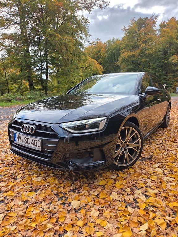 Schwarz Gebraucht 2020 Audi A4 Sport Limousine | 26.800 € (Teuer) - Bild 1/4