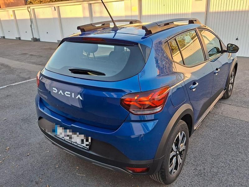 Gebraucht Dacia Sandero Expression 110 PS (80 kW) 2023 Blau Kleinwagen