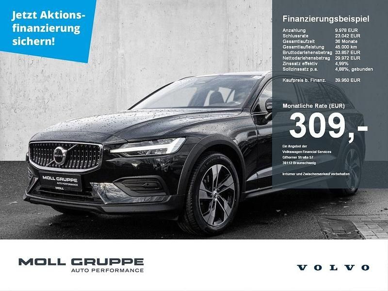 Onyx black / metallic Gebraucht 2023 Volvo V60 CC Plus Kombi | 39.950 € (Fairer Preis) - Bild 1/4