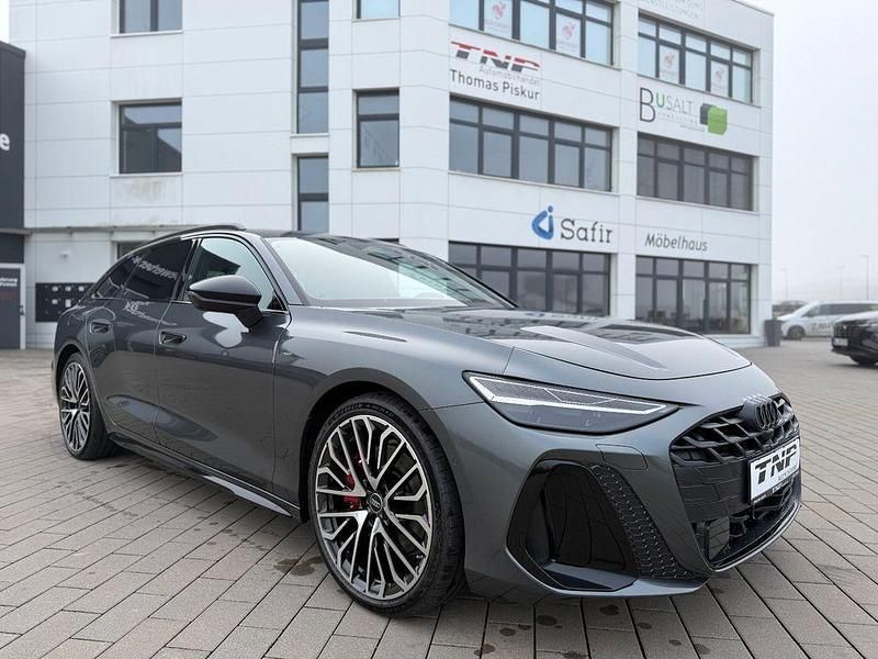 Neu Audi A6 Sport 367 PS (269 kW) 2025 Grau Kombi