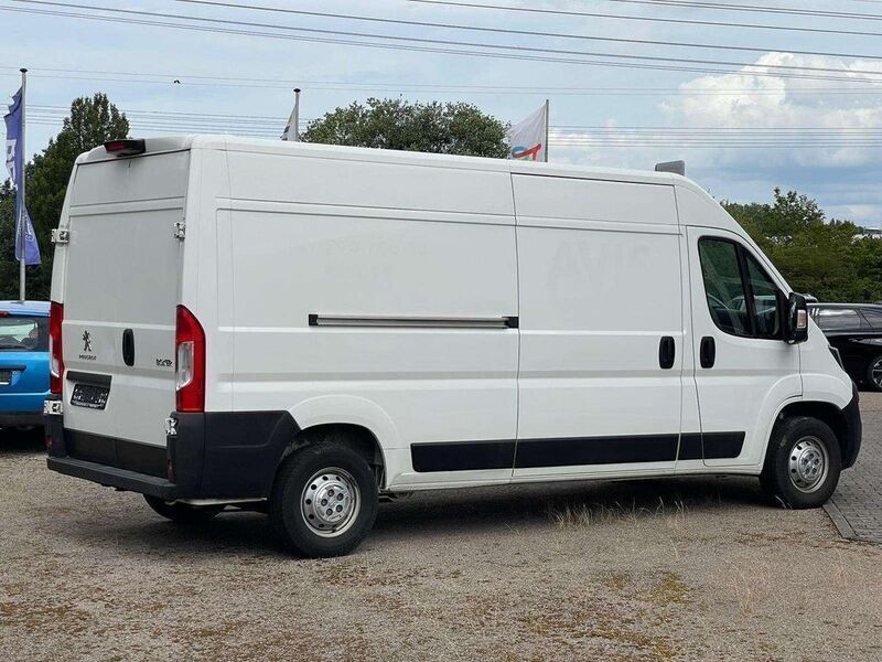 Gebraucht Peugeot Boxer S 140 PS (102 kW) 2021 Polar weiß Van