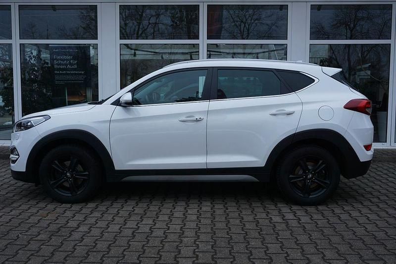 Gebraucht Hyundai Tucson Style 177 PS (130 kW) 2017 Weiß SUV