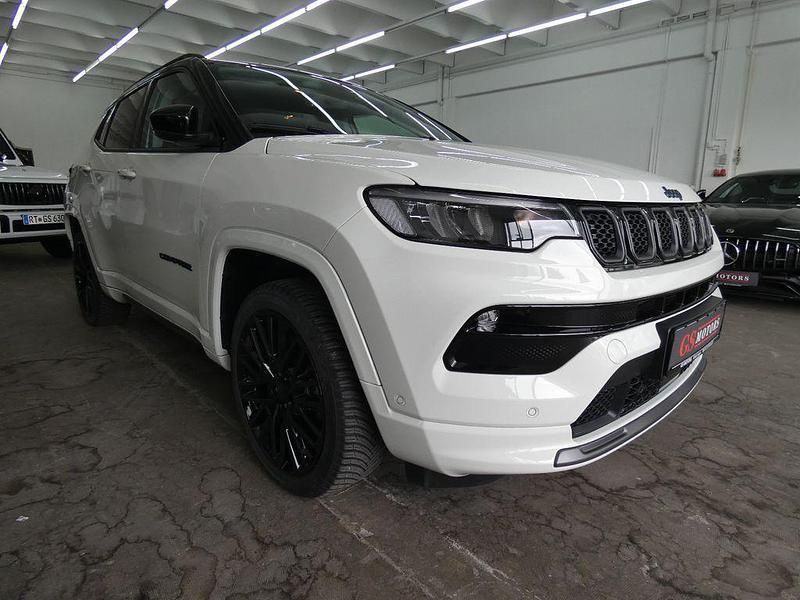 Schwarz Gebraucht 2022 Jeep Compass SUV | 23.399 € (Superpreis) - Bild 1/4