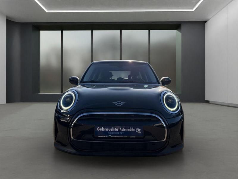 Second-hand Mini ONE 102 CP (75 kW) 2022 Negru Hatchback