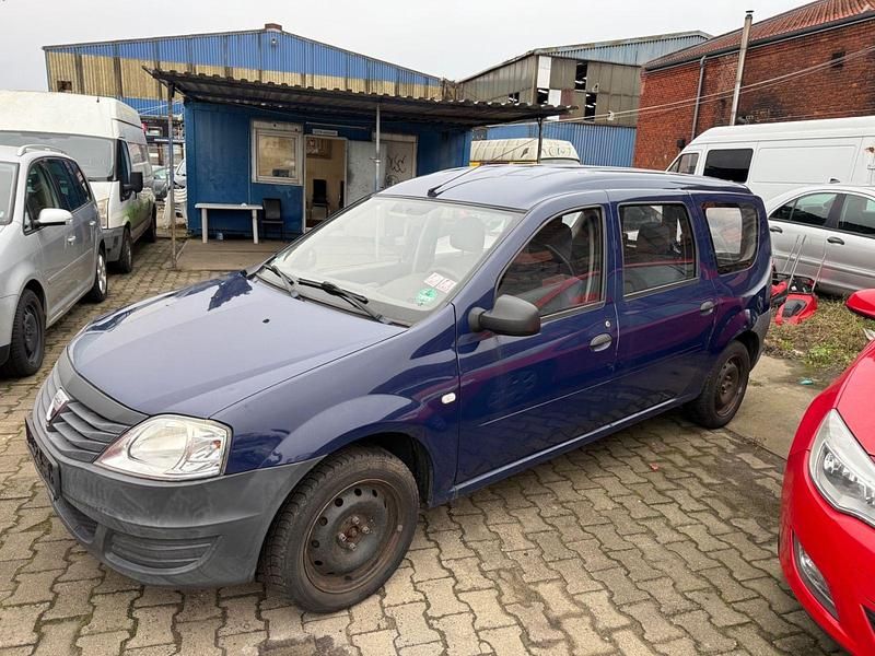 Blau Gebraucht 2009 Dacia Logan MCV Kombi | 980 € (Superpreis) - Bild 1/4