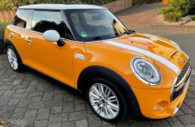 Gebraucht Mini Cooper S Sport 193 PS (141 kW) 2014 Orange Kleinwagen