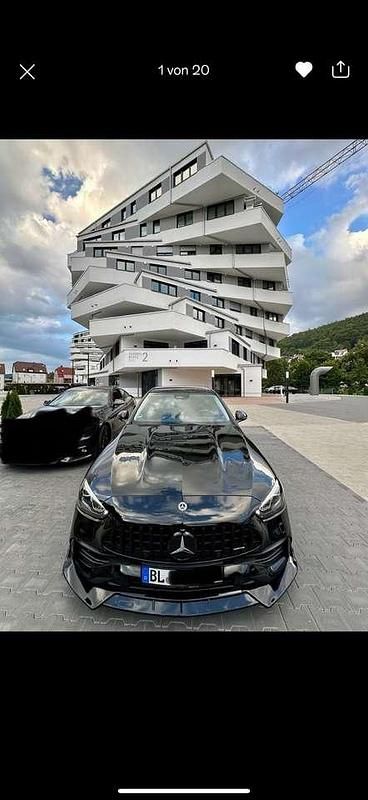 Schwarz Gebraucht 2022 Mercedes C180 Limousine | 36.500 € (Teuer) - Bild 1/4