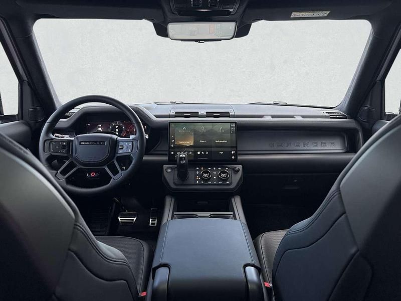 Gebraucht Land Rover Defender 635 PS (467 kW) 2026 Borasco grey SUV