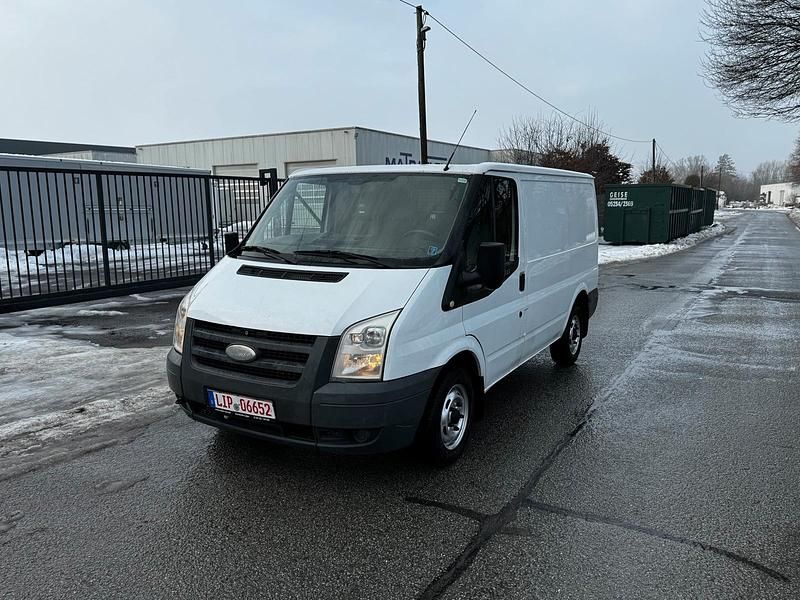 Gebraucht Ford Transit 85 PS (62 kW) 2010 Weiß Van / Kleinbus