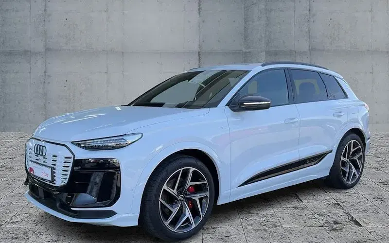 Gebraucht Audi Q6 e-tron Advanced 285 kW (388 PS) 2025 Weiß SUV