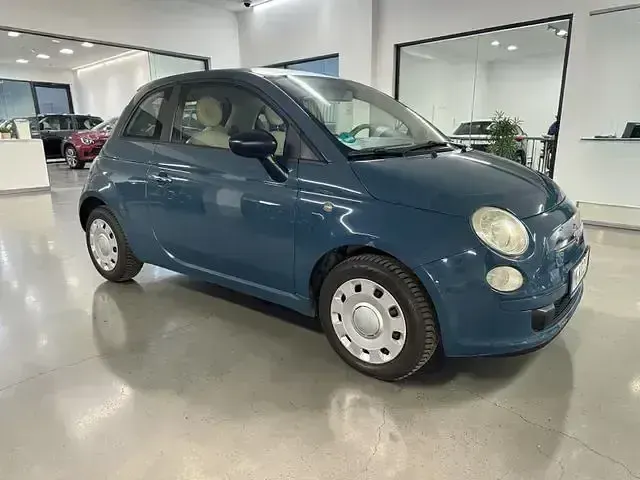 Gebraucht Fiat 500 Pop 69 PS (50 kW) 2008 Blau Kleinwagen