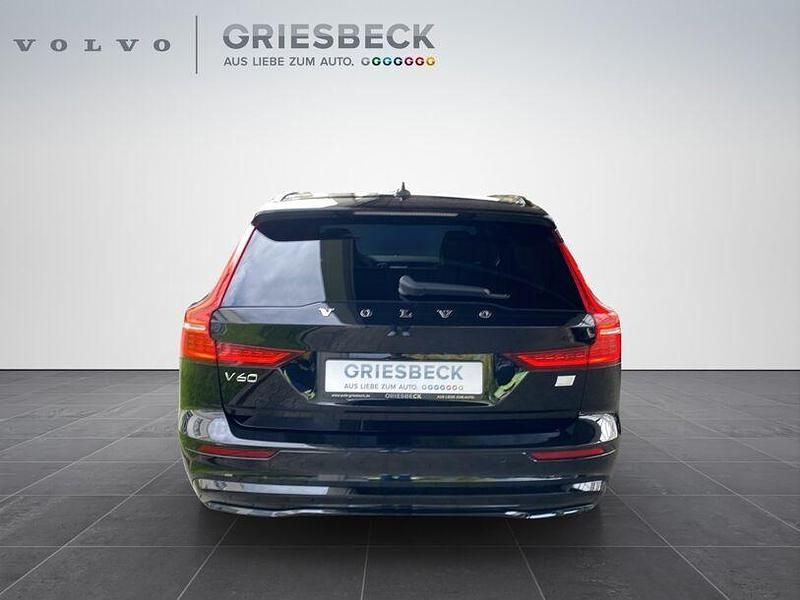 Gebraucht Volvo V60 Plus 455 PS (334 kW) 2022 Schwarz Kombi