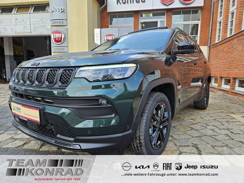 Grün Neu 2025 Jeep Compass North SUV | 40.950 € (Fairer Preis) - Bild 1/4