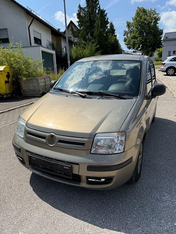 Gelb Gebraucht 2010 Fiat Panda Dynamic Kleinwagen | 1.800 € (Guter Preis) - Bild 1/4