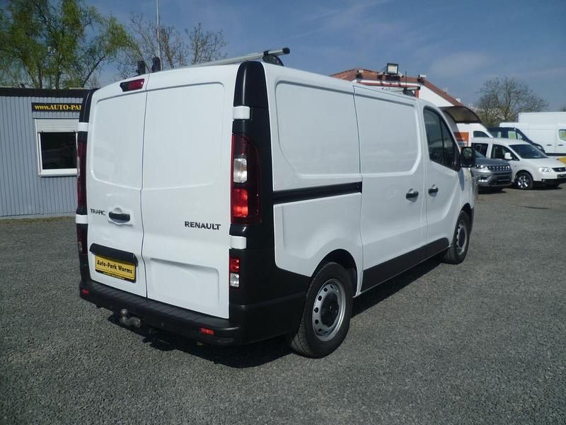 Gebraucht Renault Trafic 120 PS (88 kW) 2021 Weiß Van / Kleinbus