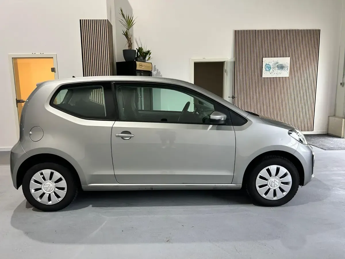 Gebraucht VW up! 65 PS (47 kW) 2022 Silber Kleinwagen