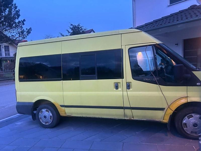 Gebraucht Ford Transit 116 PS (85 kW) 2010 Gelb Van / Kleinbus