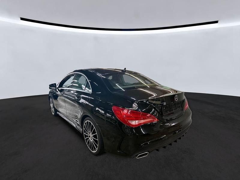 Gebraucht Mercedes CLA220 AMG line 170 PS (125 kW) 2013 Schwarz Limousine