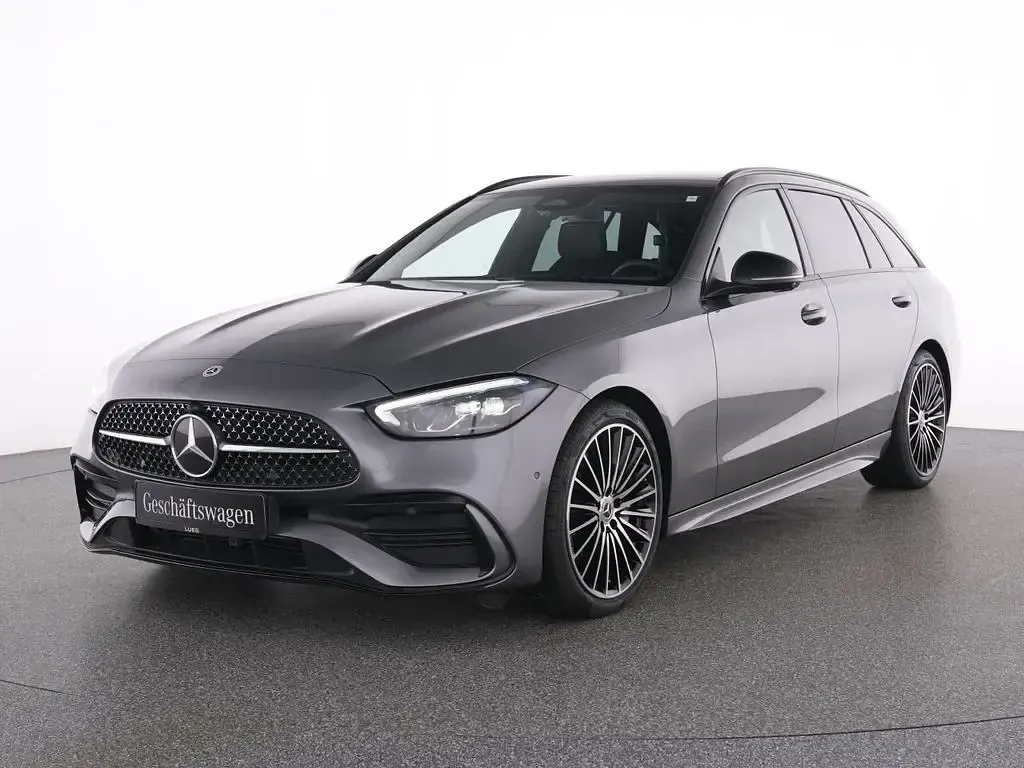 Gebraucht Mercedes C300 AMG 265 PS (194 kW) 2025 Grau Limousine
