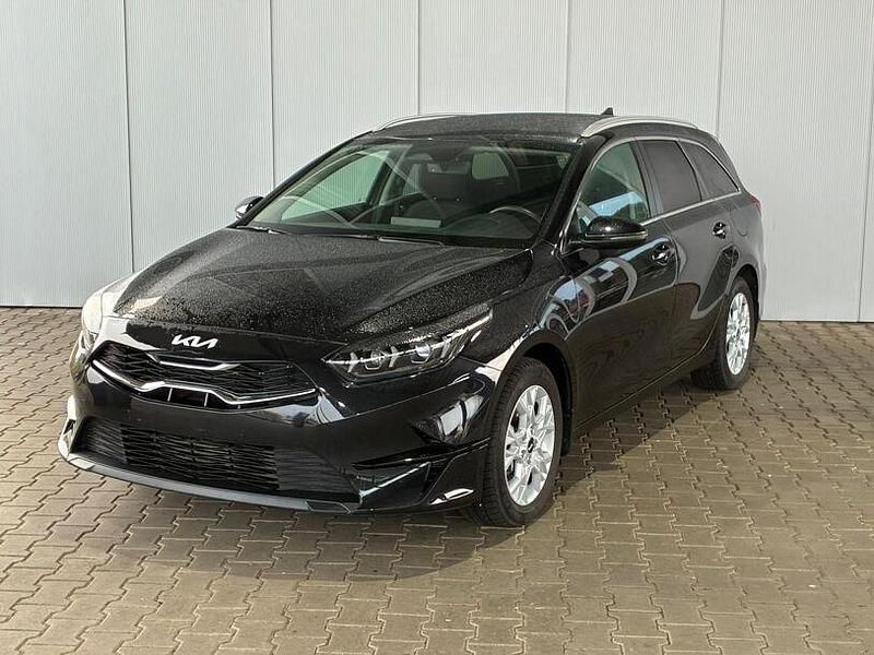Schwarz Gebraucht 2025 Kia Ceed Sportswagon Kombi | 24.750 € (Guter Preis) - Bild 1/4