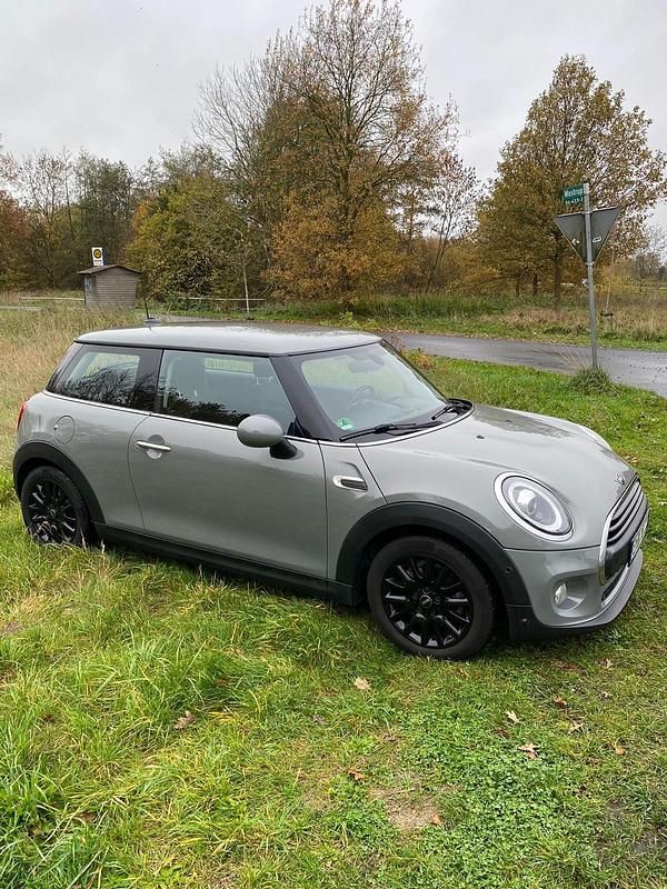 Usata Mini Cooper 102 CV (75 kW) 2019 Grigio Utilitaria