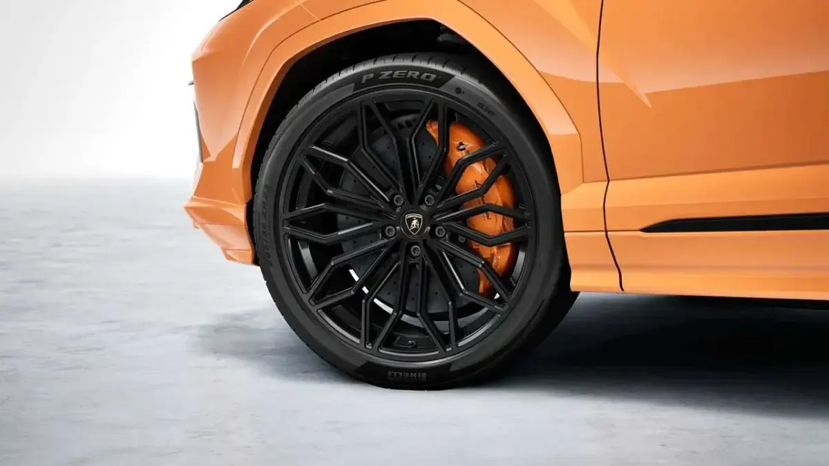 Neu Lamborghini Urus 799 PS (587 kW) 2026 Orange SUV