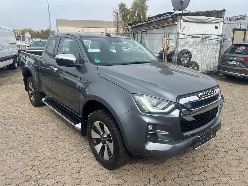 Gebraucht Isuzu D-Max 190 PS (139 kW) 2021 Grau Pickup