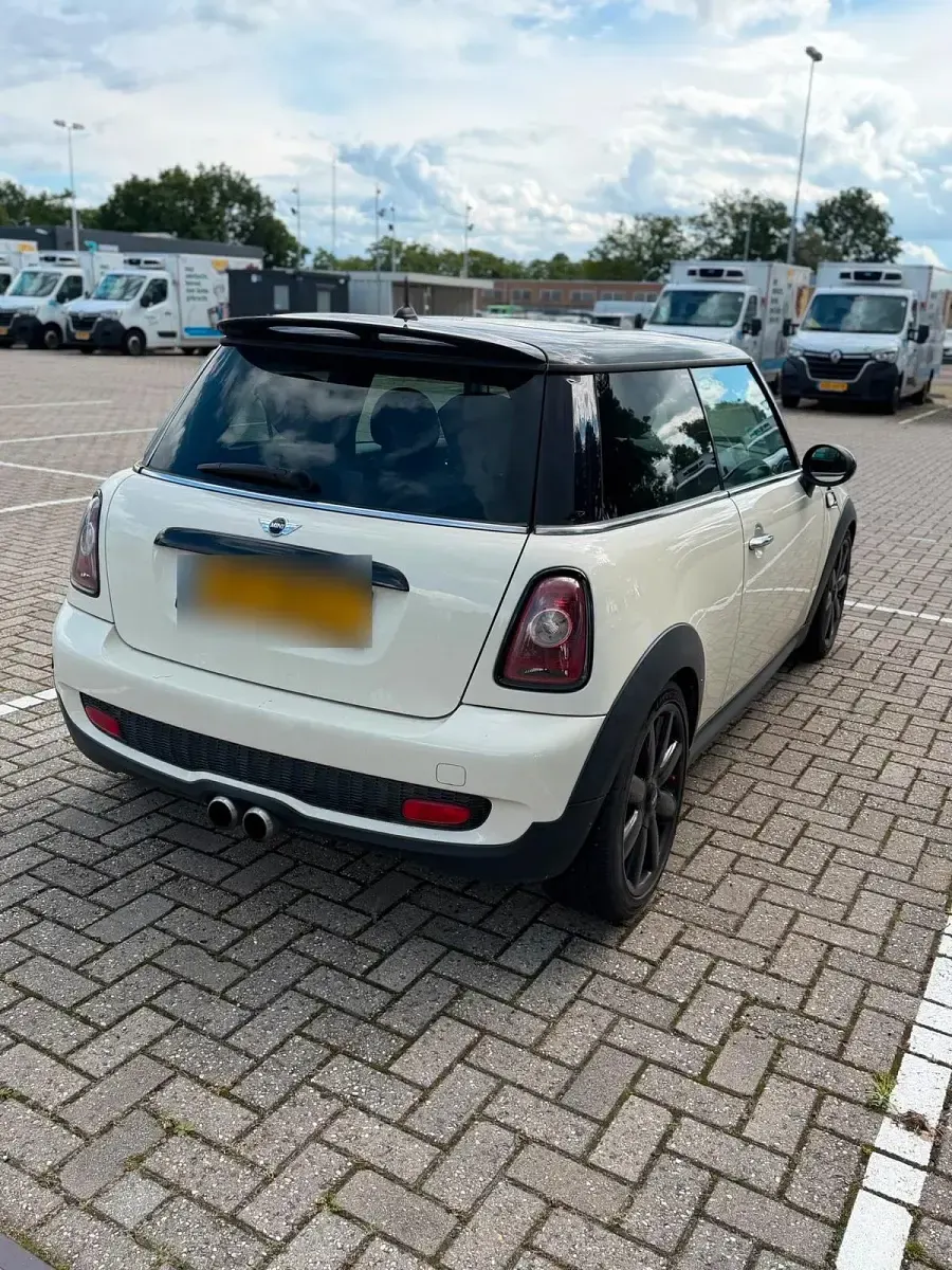 Gebraucht Mini Cooper S 174 PS (127 kW) 2007 Weiß Kleinwagen