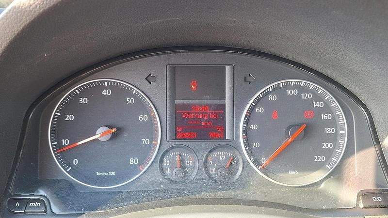 Gebraucht VW Golf V 75 PS (55 kW) 2006 Silber Kleinwagen