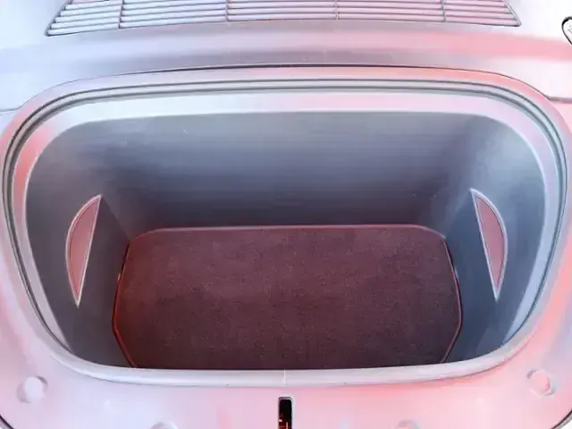 Gebraucht Tesla Model Y 378 kW (514 PS) 2023 Silber SUV