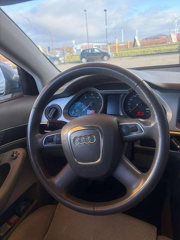 Gebraucht Audi A6 190 PS (139 kW) 2010 Kombi