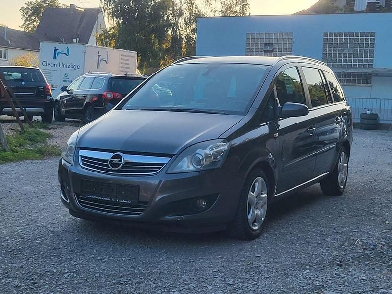 Grau Gebraucht 2009 Opel Zafira Innovation Van / Kleinbus | 1.490 € (Superpreis) - Bild 1/4
