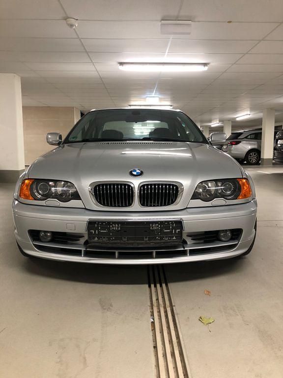 Gebraucht BMW 325 Performance 192 PS (141 kW) 2001 Silber Coupé