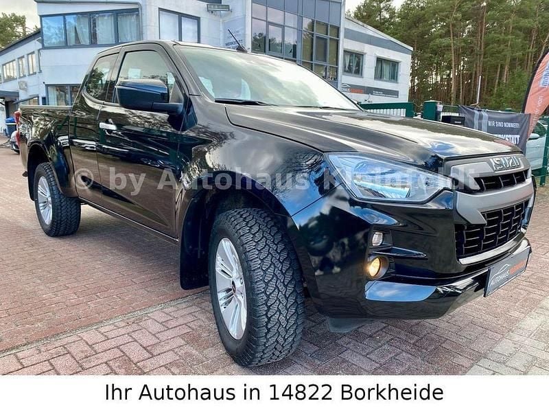 Gebraucht Isuzu D-Max 163 PS (119 kW) 2021 Schwarz Abholung