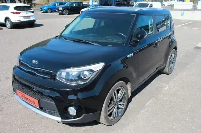 Gebraucht Kia Soul Spirit 132 PS (97 kW) 2018 Schwarz SUV