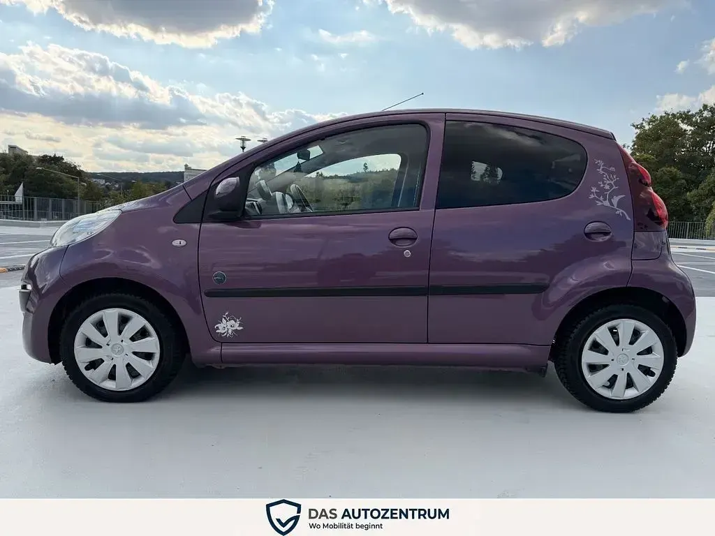 Gebraucht Peugeot 107 Envy 68 PS (50 kW) 2012 Violet Kleinwagen