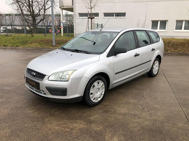 Silber Gebraucht 2006 Ford Focus Kombi | 1.990 € (Fairer Preis) - Bild 1/4