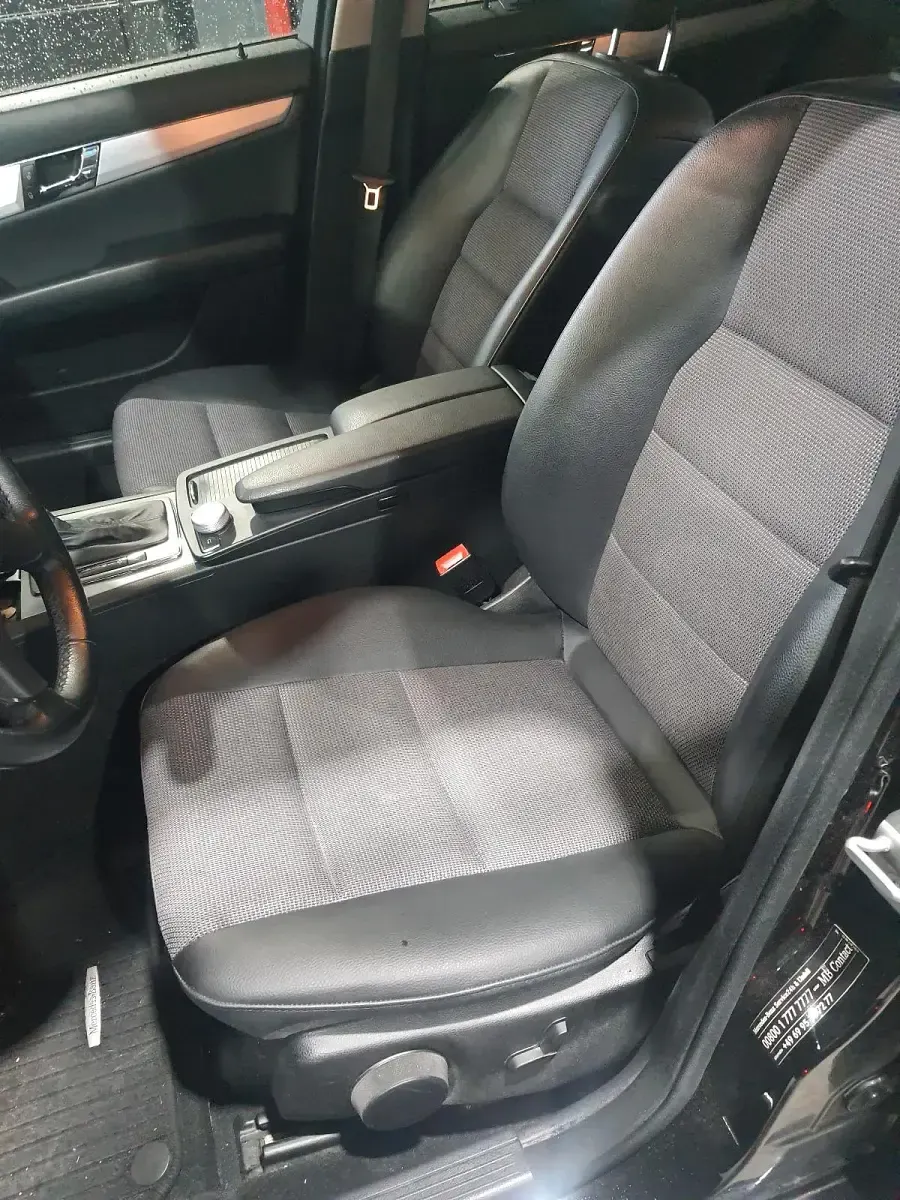 Gebraucht Mercedes C200 184 PS (135 kW) 2010 Schwarz Kombi