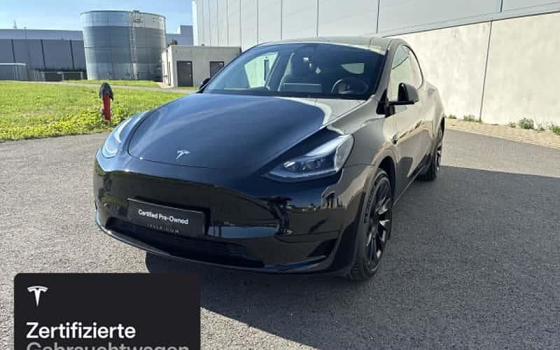 Schwarz Gebraucht 2023 Tesla Model Y RWD SUV | 36.300 € (Etwas zu teuer) - Bild 1/4