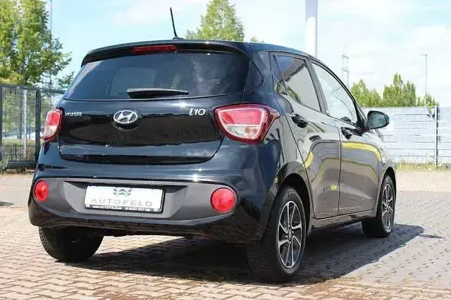 Gebraucht Hyundai i10 YES! 87 PS (63 kW) 2019 Schwarz Kleinwagen