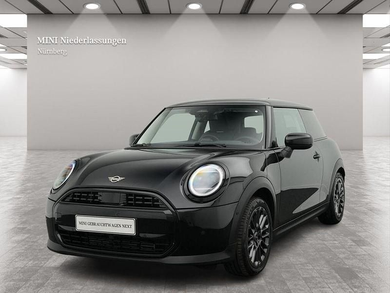 Gebraucht Mini Cooper Classic 156 PS (114 kW) 2024 Schwarz Kleinwagen