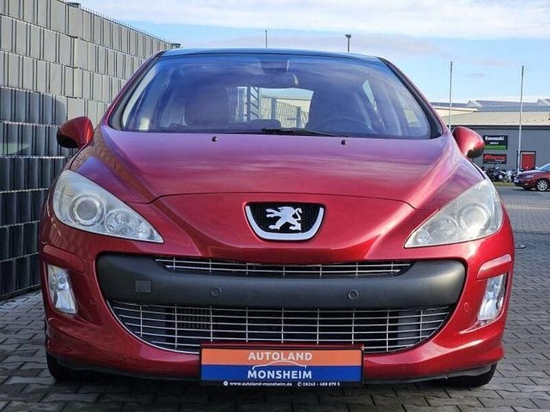 Second-hand Peugeot 308 Platinum 156 CP (114 kW) 2010 Roșu Berlinǎ