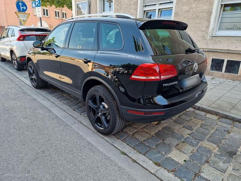 Używany VW Touareg Terrain Tech 262 KM (192 kW) 2017 Czarny SUV