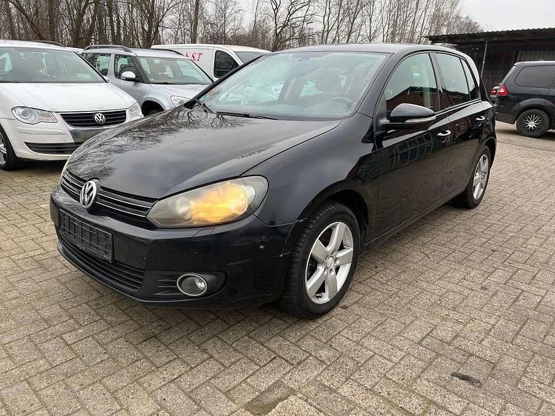 Schwarz Gebraucht 2011 VW Golf Team Limousine | 3.000 € (Superpreis) - Bild 1/4